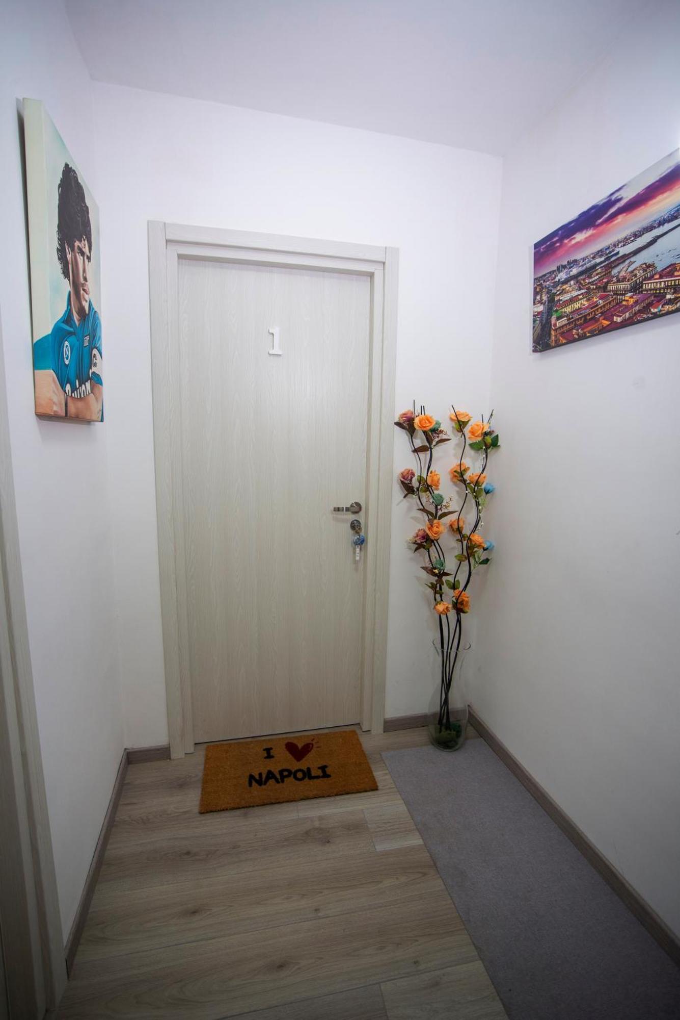 Na City Rooms Neapol Zewnętrze zdjęcie