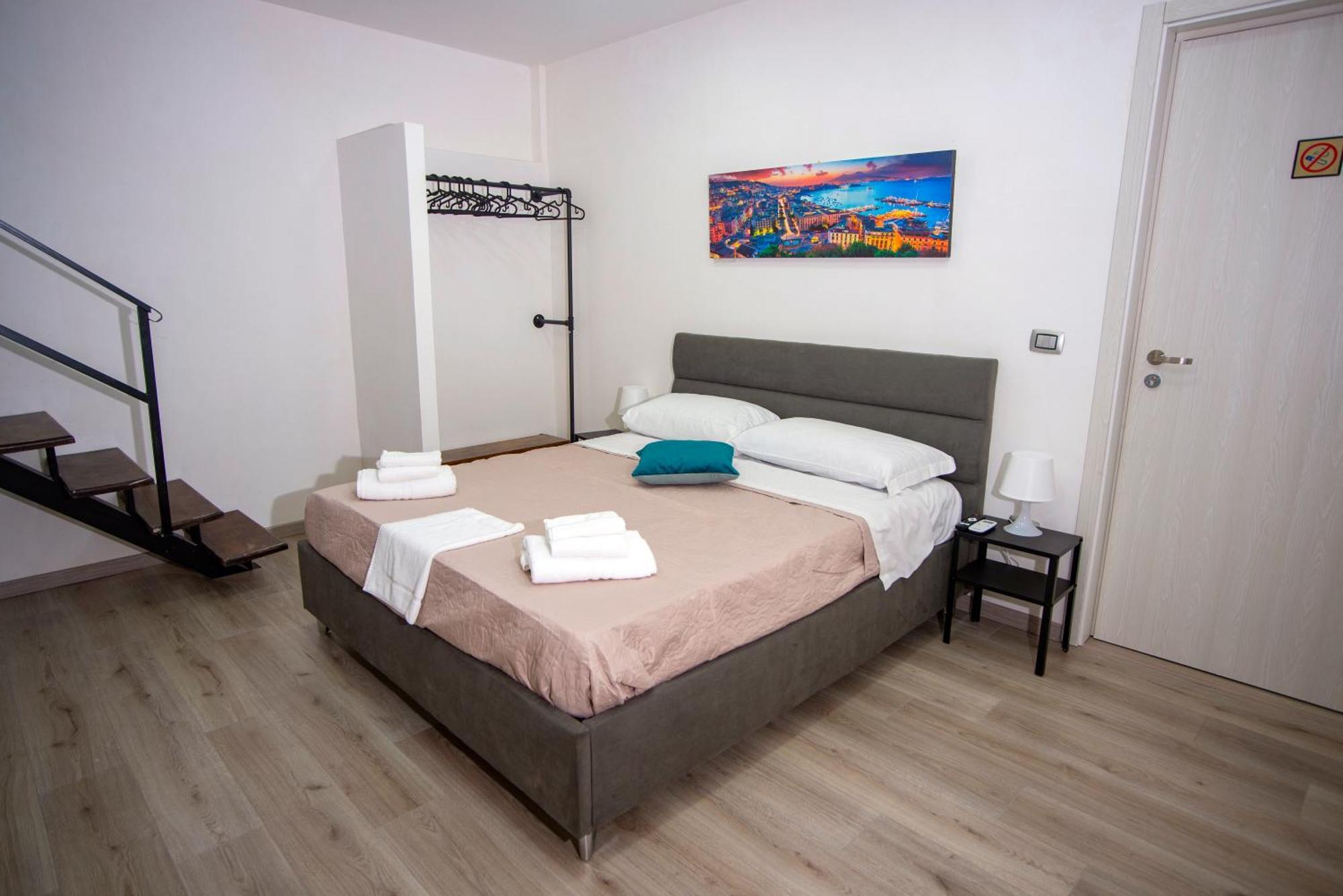 Na City Rooms Neapol Zewnętrze zdjęcie