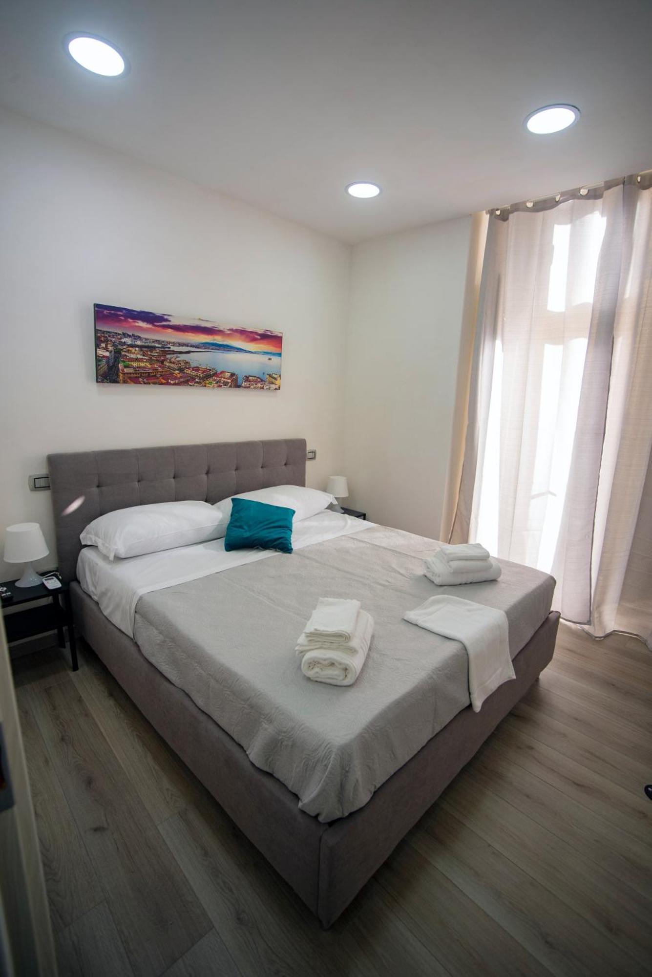 Na City Rooms Neapol Zewnętrze zdjęcie
