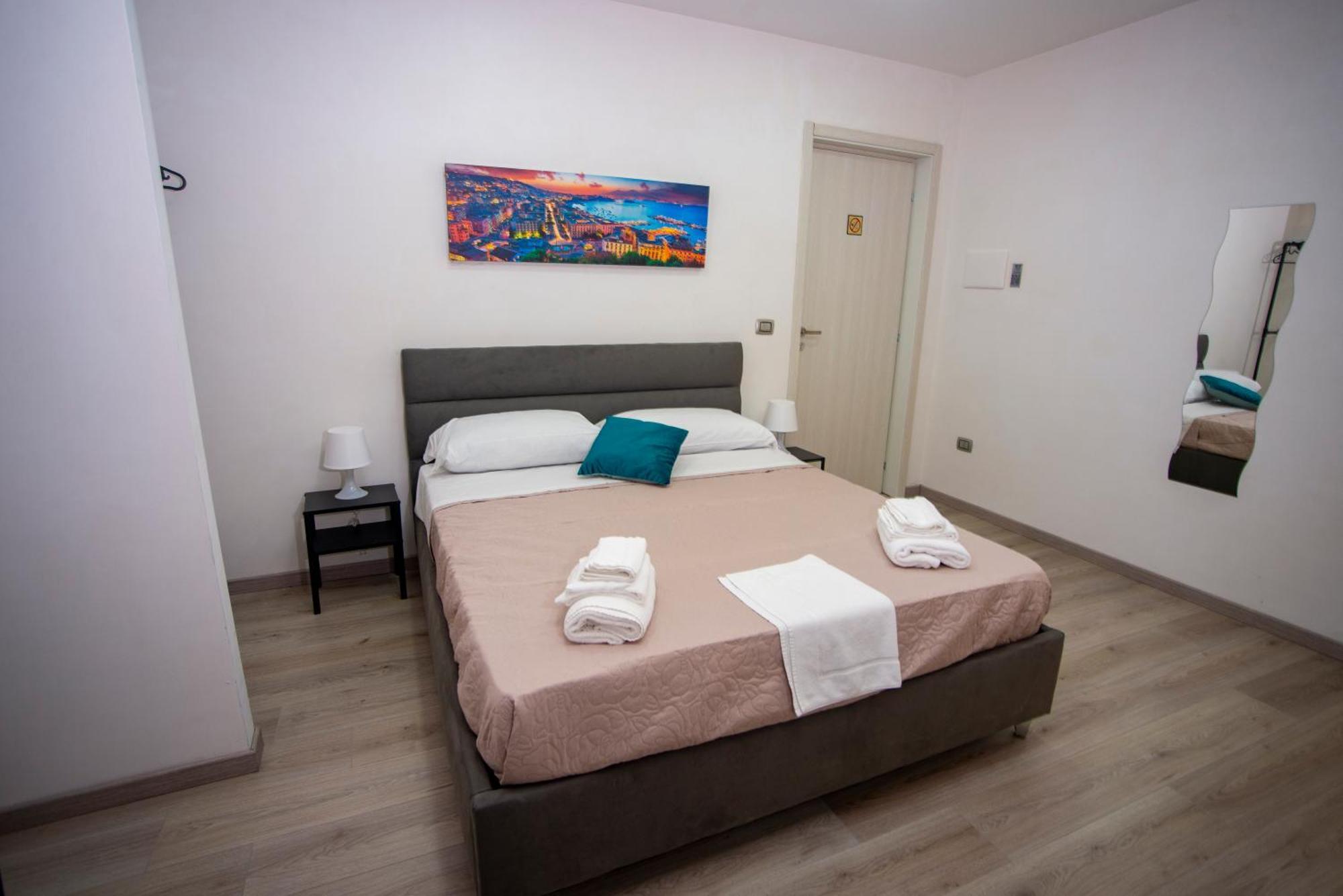 Na City Rooms Neapol Zewnętrze zdjęcie