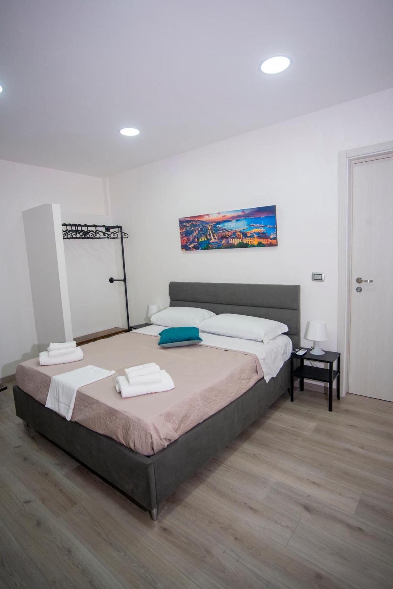 Na City Rooms Neapol Zewnętrze zdjęcie